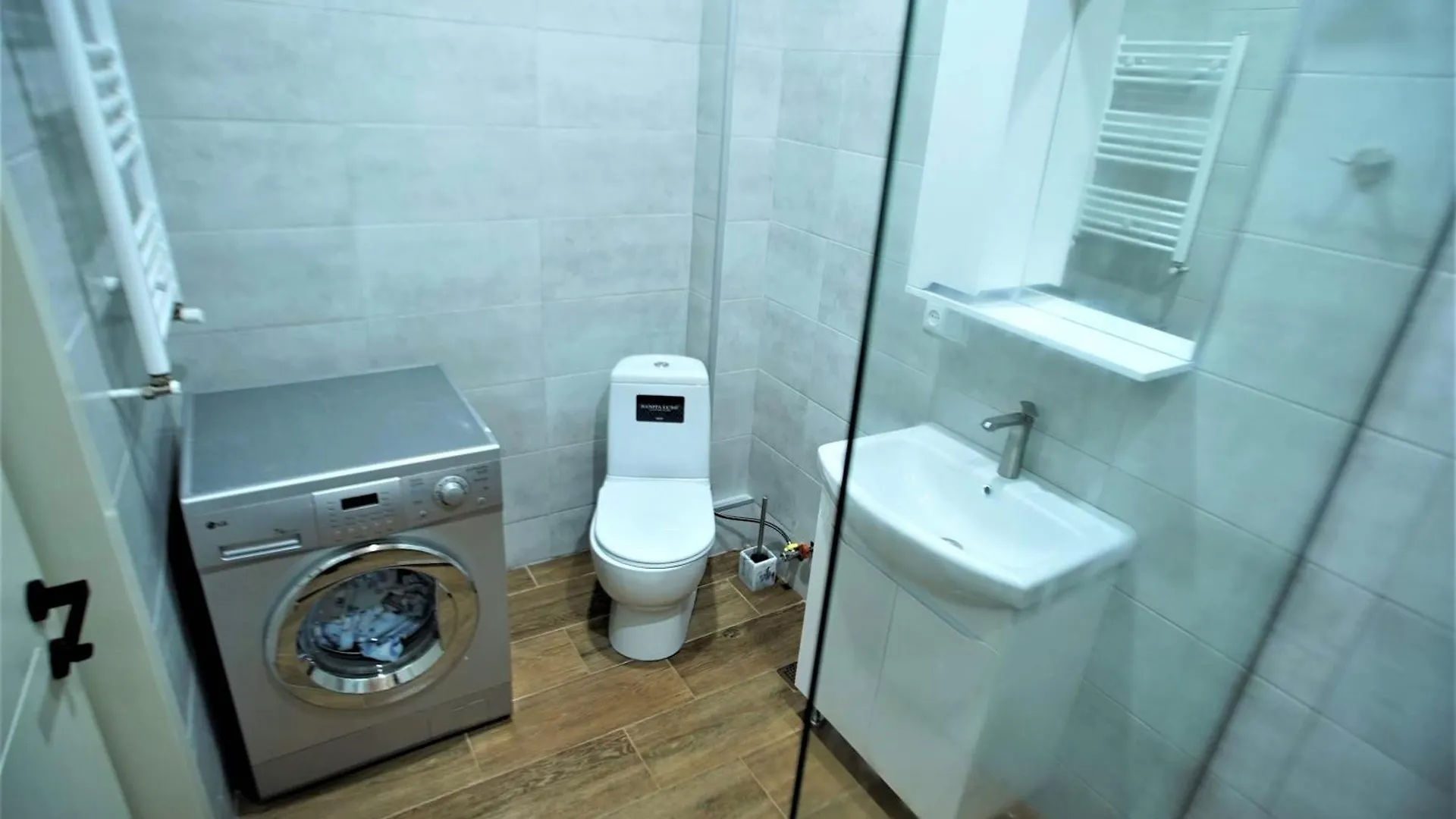 Cozy Apartment Near Holiday Inn 트빌리시